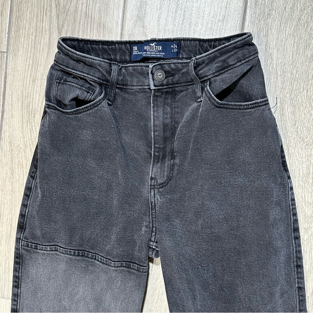HOLLISTER Black Ultra High Rise Vintage Stretch Dad Jeans 24 / 0 - Picture 2 of 10